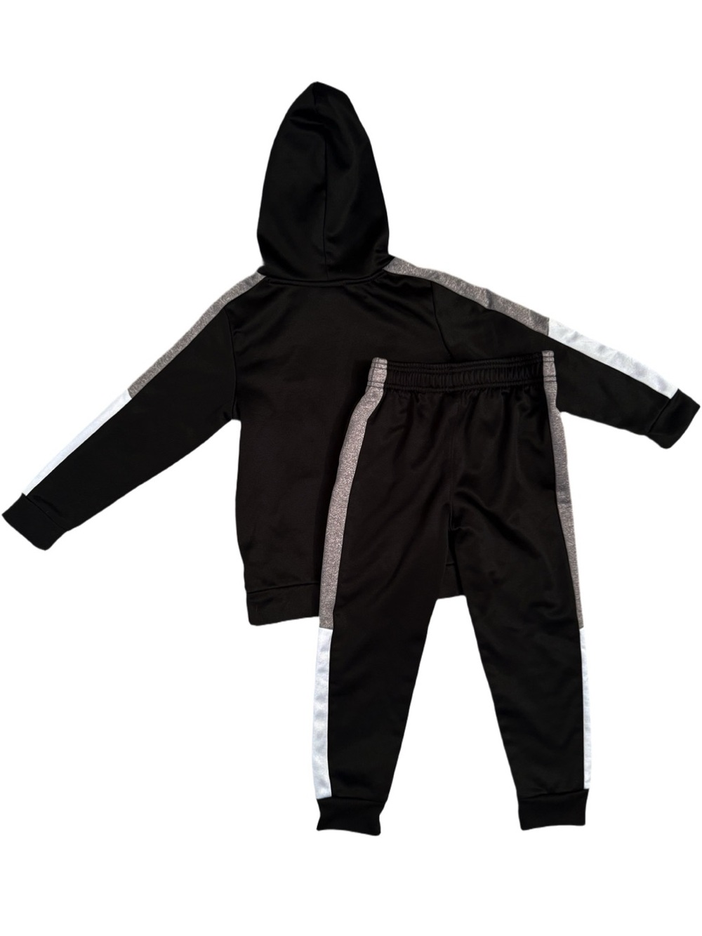 PUMA 2pc Set - Boys sz 6 - Picture 3 of 3